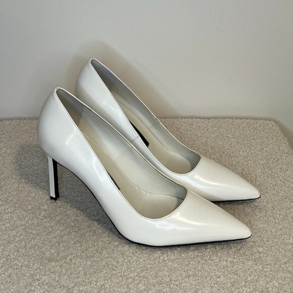 Via Spiga | Nikole Pointy Toe Pump | White - Picture 1 of 7